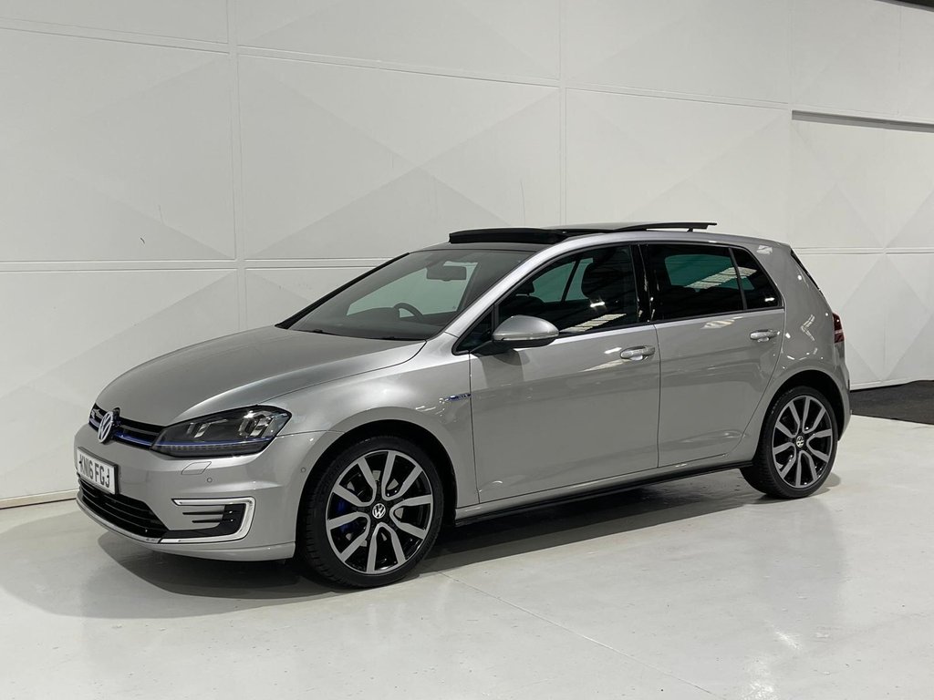 Used Volkswagen Golf 2016 for sale - 76582777: Photo 7