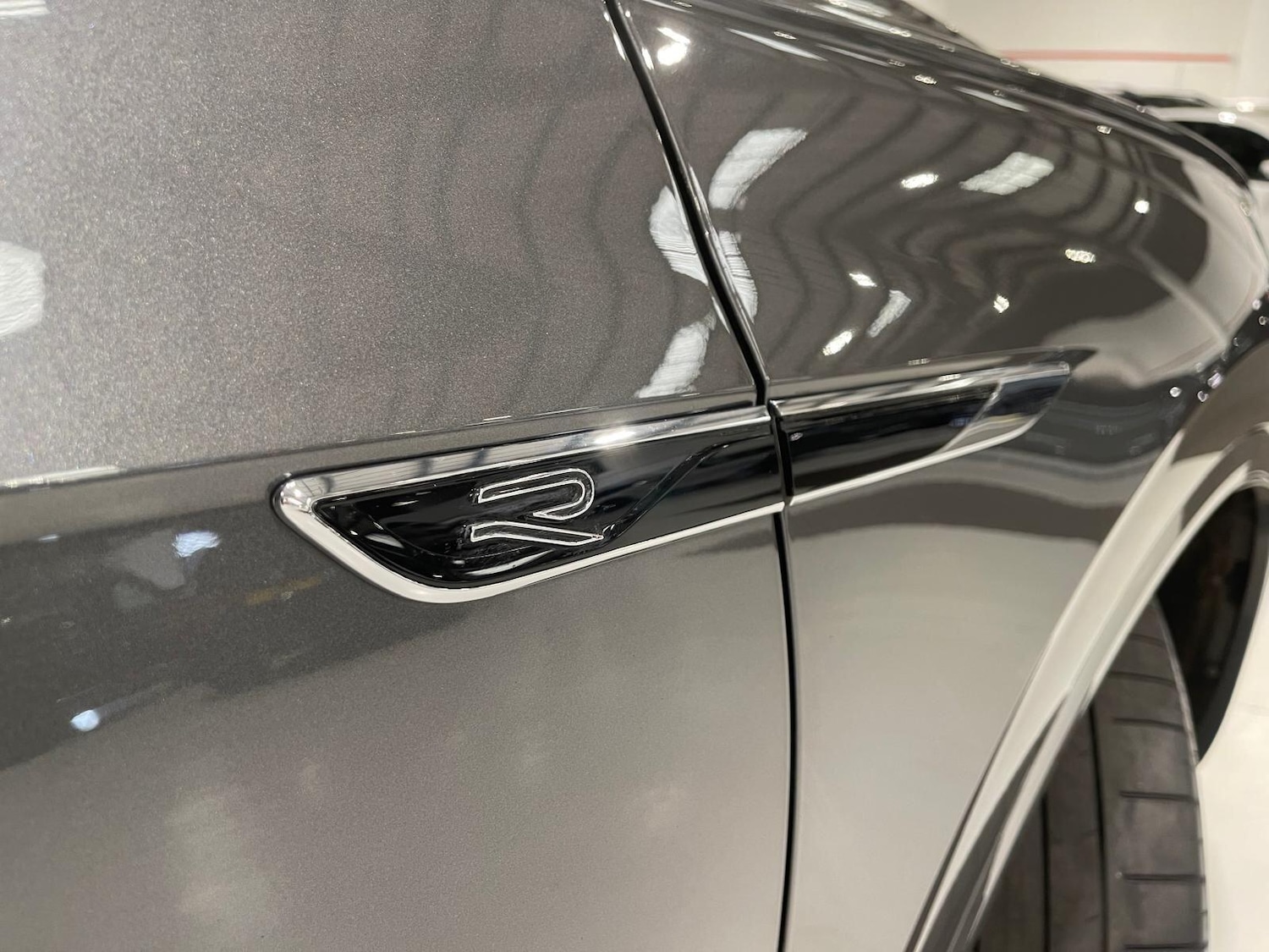 Used Volkswagen Touareg 2023 for sale - 76398908: Photo 51