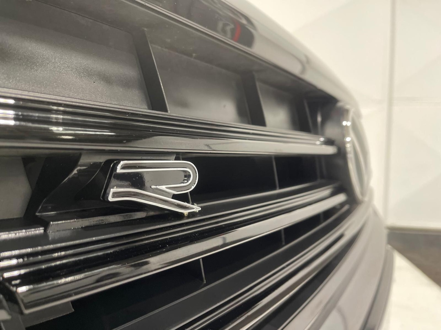 Used Volkswagen Touareg 2023 for sale - 76398908: Photo 53