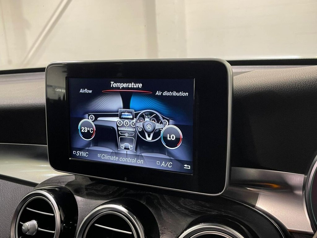 Used Mercedes-Benz GLC 2019 for sale - 76481601: Photo 16