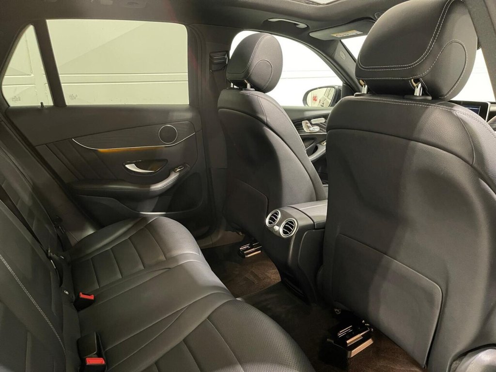 Used Mercedes-Benz GLC 2019 for sale - 76481601: Photo 31