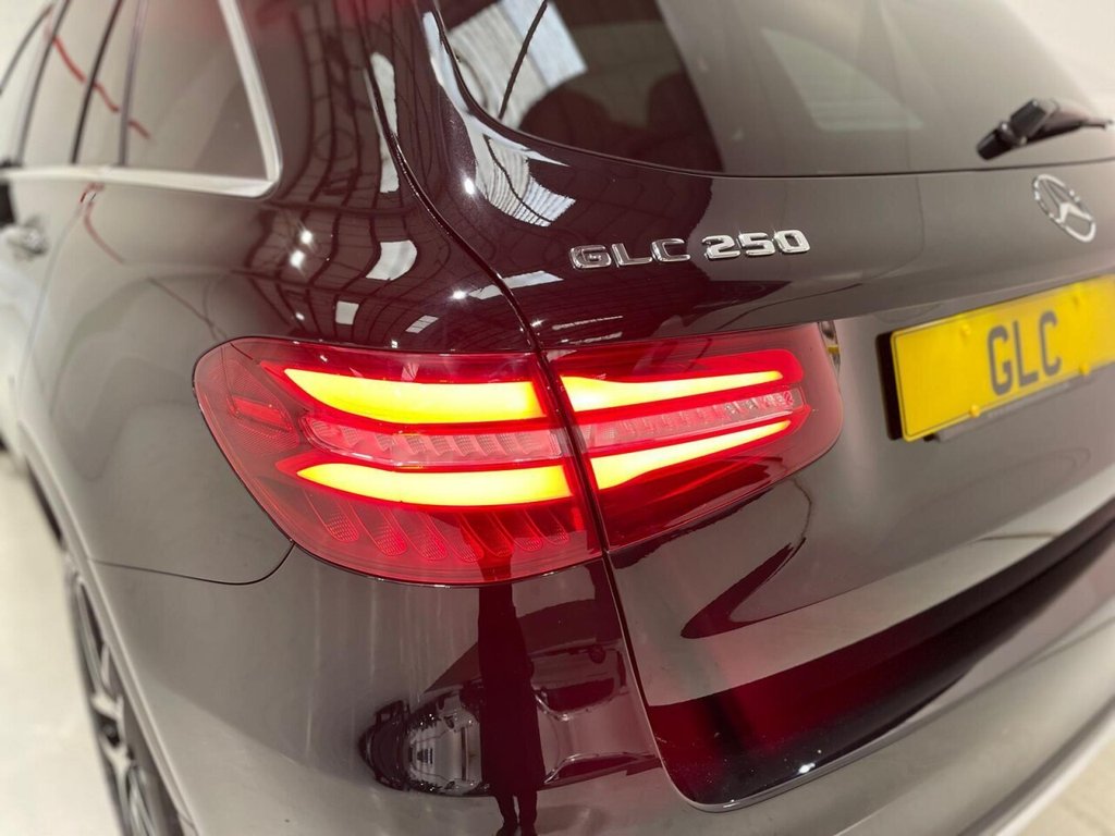 Used Mercedes-Benz GLC 2019 for sale - 76481601: Photo 42