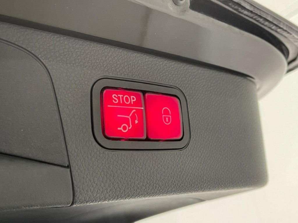 Used Mercedes-Benz GLC 2019 for sale - 76481601: Photo 46