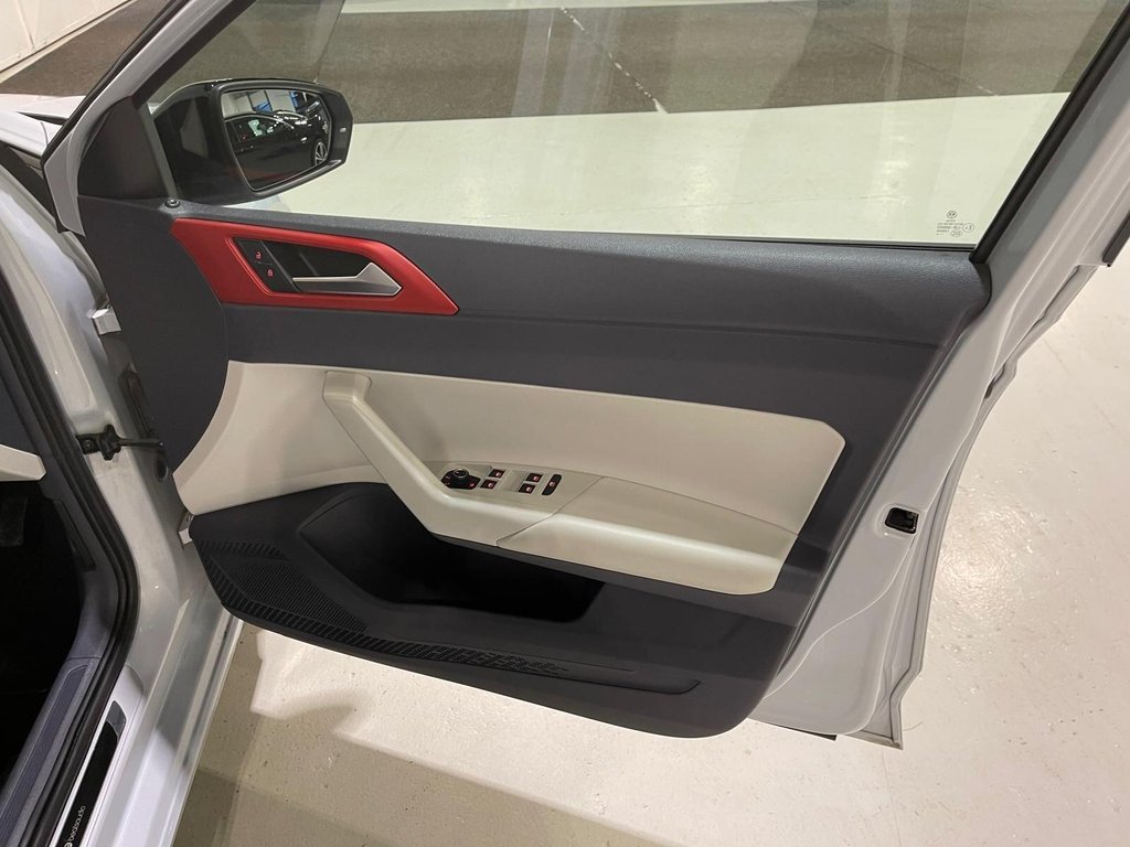 Used Volkswagen Polo 2018 for sale - 77200215: Photo 20