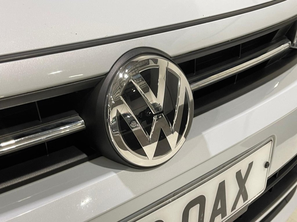 Used Volkswagen Polo 2018 for sale - 77200215: Photo 40