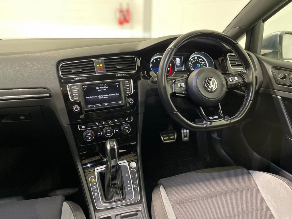 Used Volkswagen Golf 2016 for sale - 76481810: Photo 27