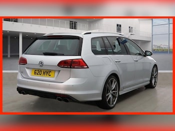 Used Volkswagen Golf 2016 for sale - 76481810: Photo