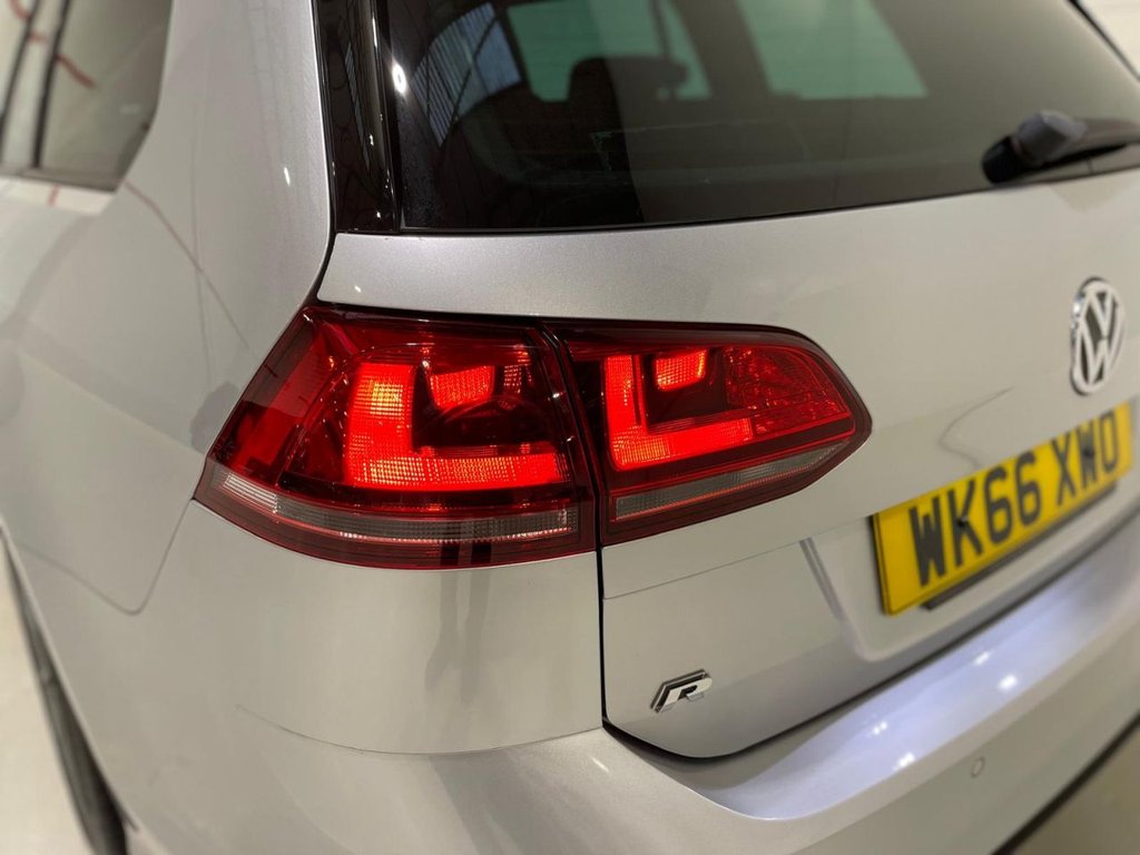 Used Volkswagen Golf 2016 for sale - 76481810: Photo 42