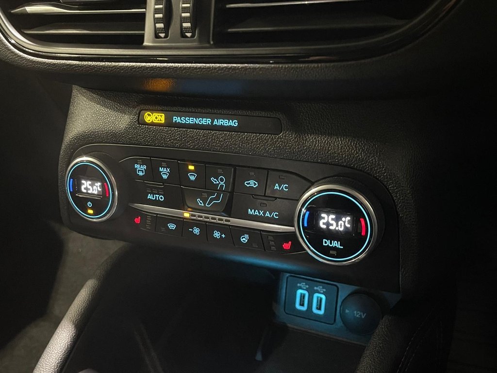 Used Ford Focus 2021 for sale - 77188130: Photo 17