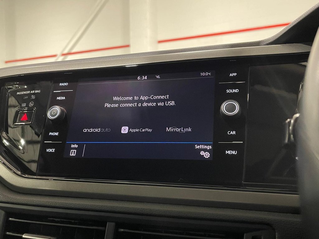 Used Volkswagen Polo 2018 for sale - 76900803: Photo 12