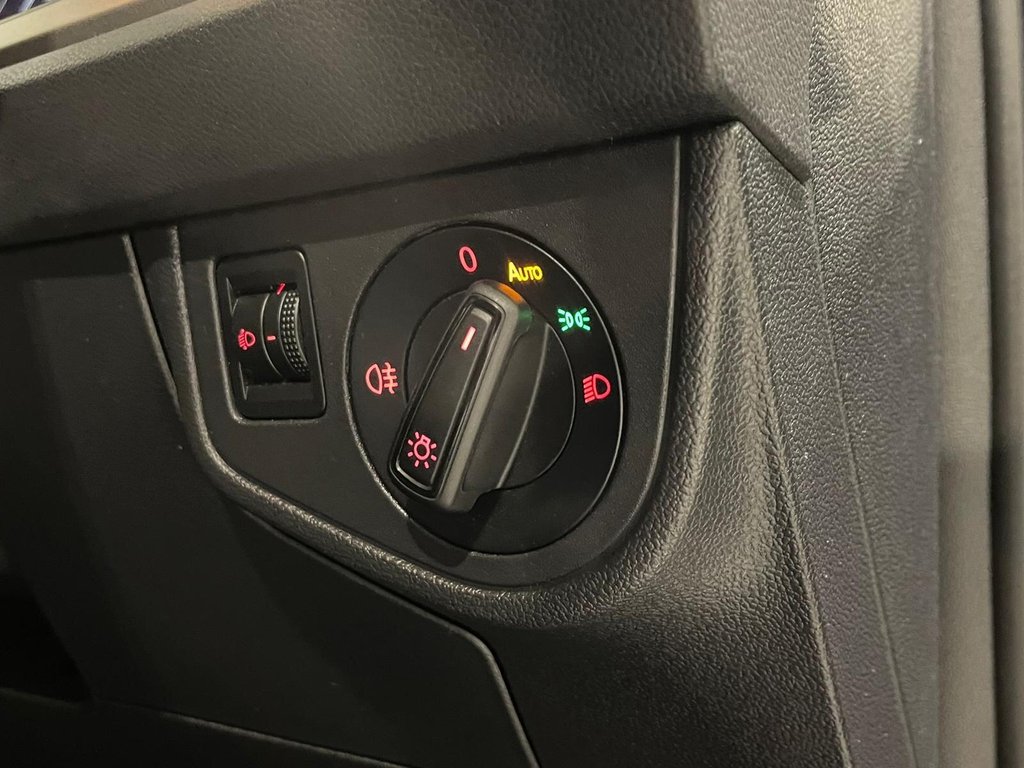 Used Volkswagen Polo 2018 for sale - 76900803: Photo 19