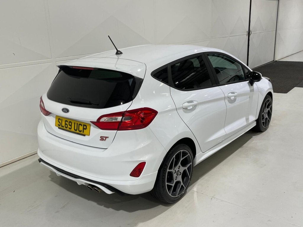 Used Ford Fiesta 2019 for sale - 76481676: Photo 40