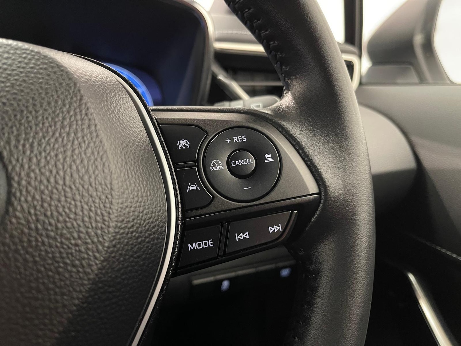 Used Toyota Corolla 2023 for sale - 76398076: Photo 21