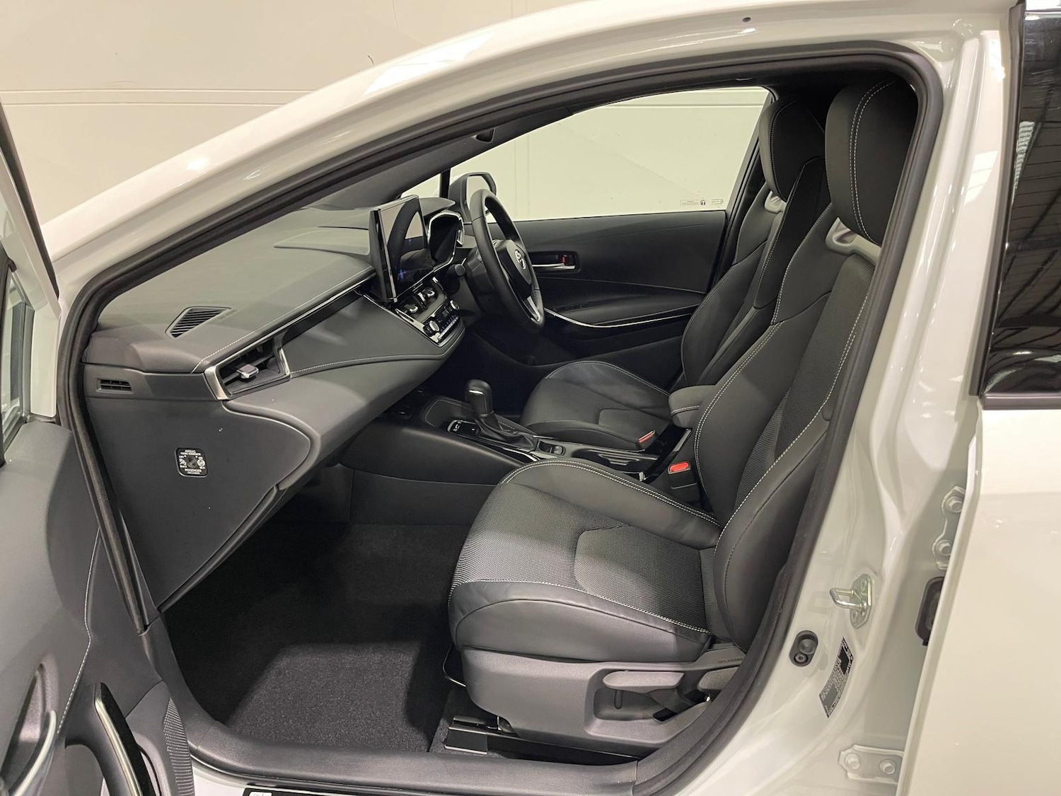 Used Toyota Corolla 2023 for sale - 76398076: Photo 85