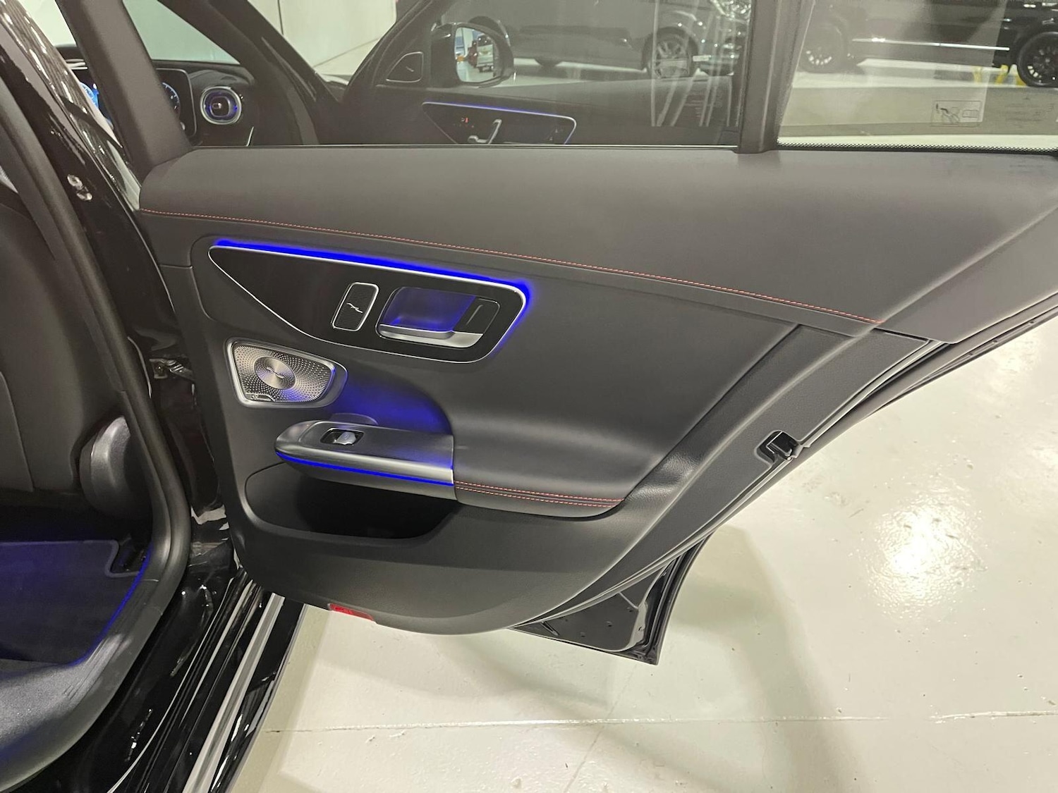 Used Mercedes-Benz C Class 2024 for sale - 76398961: Photo 44