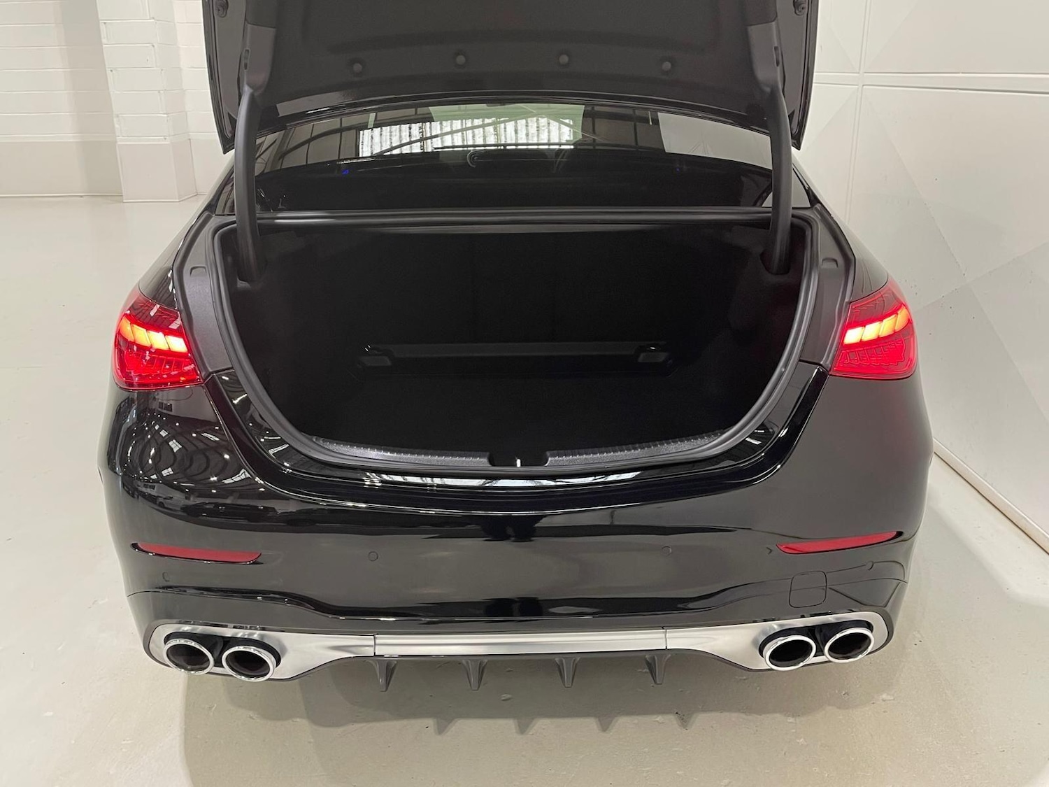 Used Mercedes-Benz C Class 2024 for sale - 76398961: Photo 71