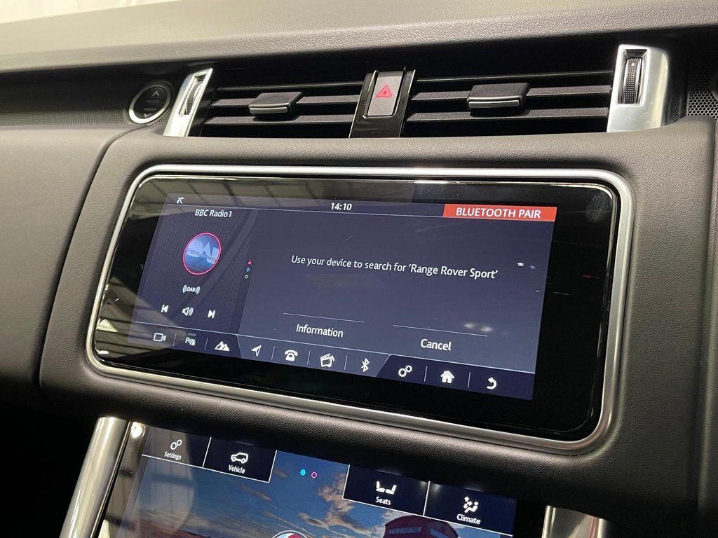 Used Land Rover Range Rover Sport 2021 for sale - 76642864: Photo 15