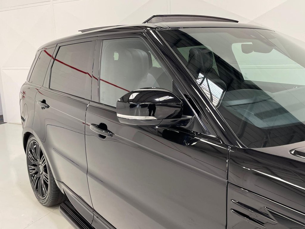 Used Land Rover Range Rover Sport 2021 for sale - 76642864: Photo 47