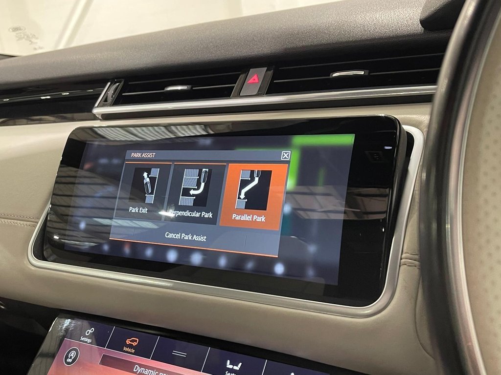 Used Land Rover Range Rover Velar 2018 for sale - 76923356: Photo 16