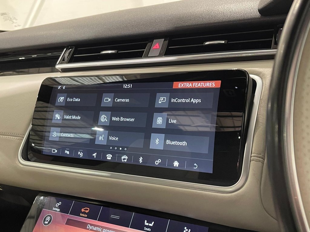 Used Land Rover Range Rover Velar 2018 for sale - 76923356: Photo 17