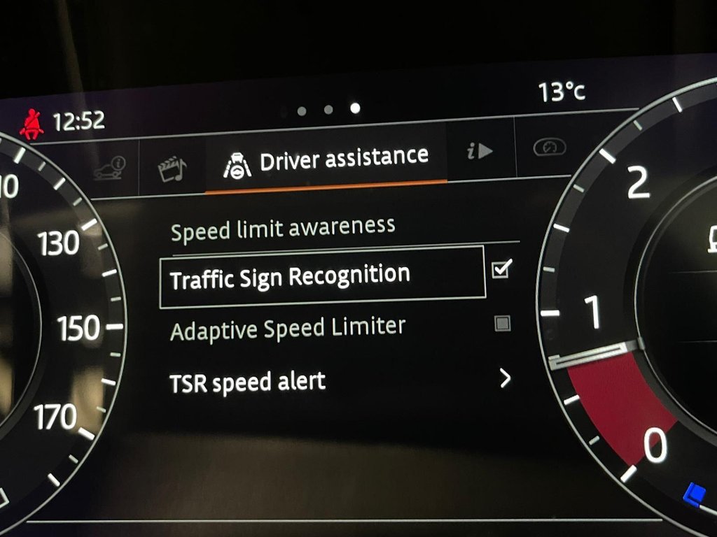 Used Land Rover Range Rover Velar 2018 for sale - 76923356: Photo 22