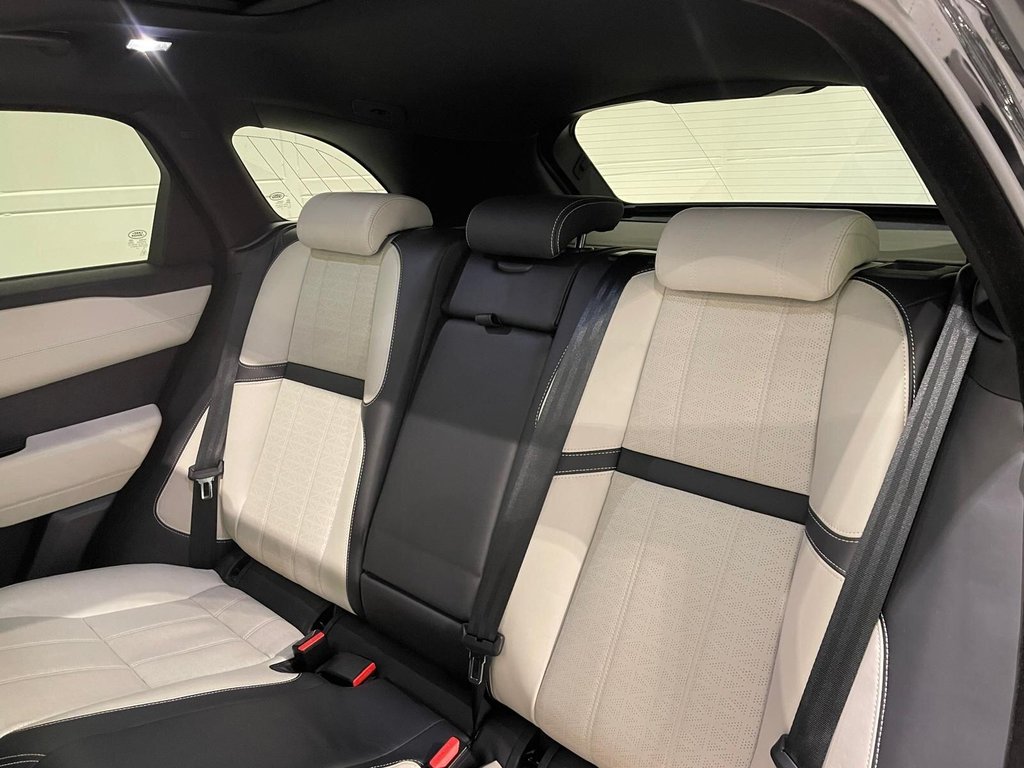 Used Land Rover Range Rover Velar 2018 for sale - 76923356: Photo 39