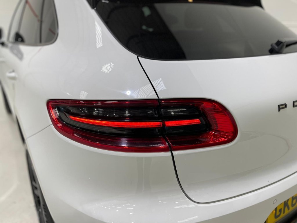 Used Porsche Macan 2018 for sale - 77122257: Photo 41