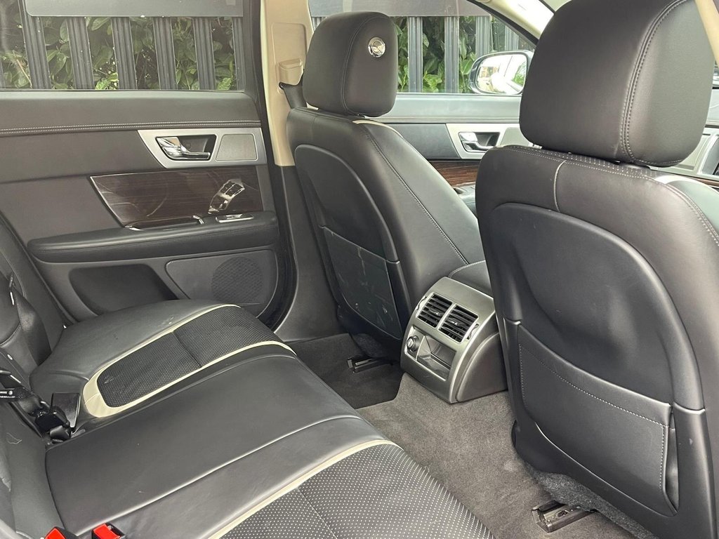 Used Jaguar XF 2015 for sale - 78181012: Photo 23