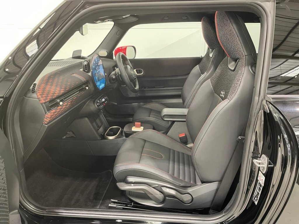 Used MINI Cooper 2024 for sale - 76496207: Photo 32