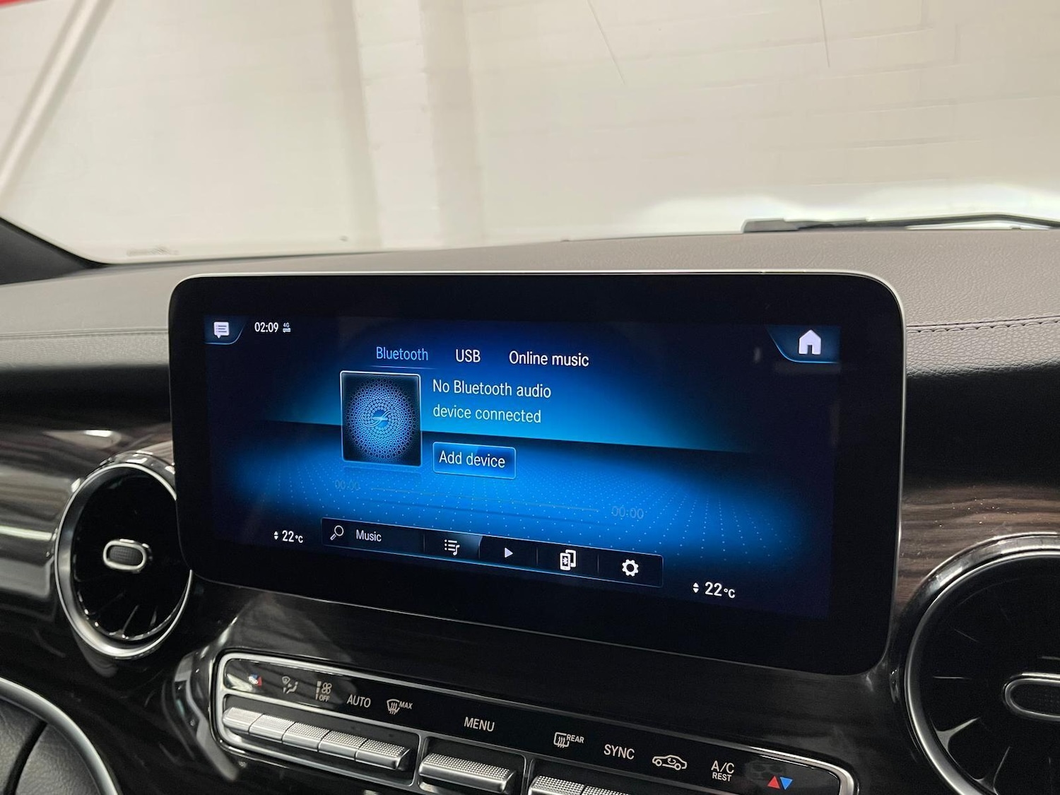 Used Mercedes-Benz V-Class 2022 for sale - 76398668: Photo 77