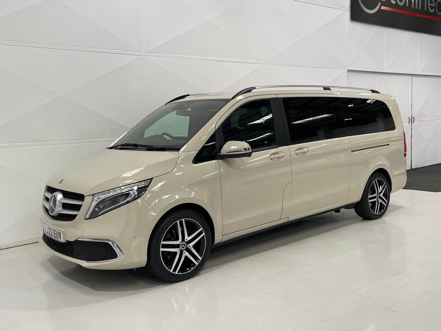 Used Mercedes-Benz V-Class 2022 for sale - 76398668: Photo 8
