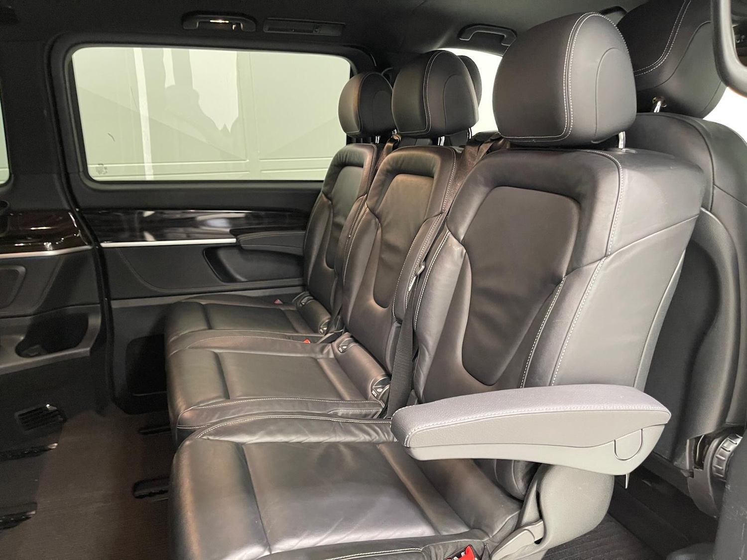 Used Mercedes-Benz V-Class 2022 for sale - 76398668: Photo 94