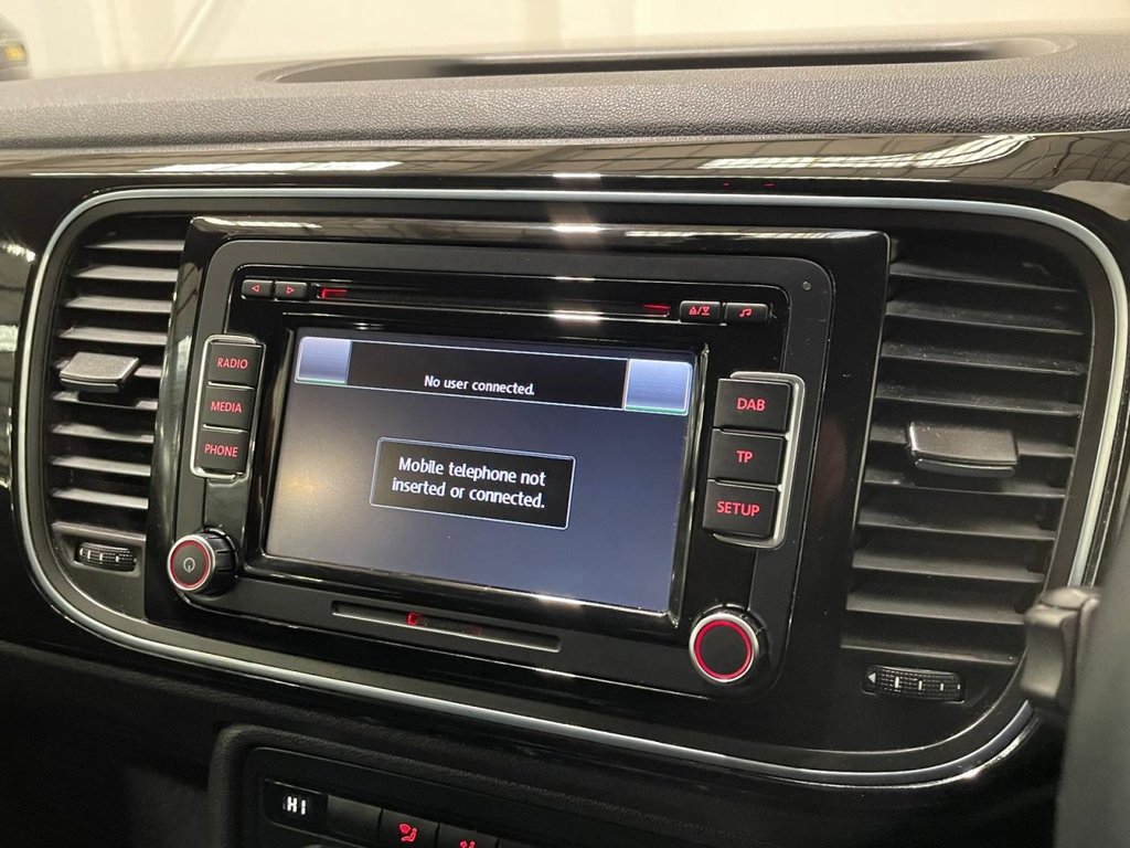 Used Volkswagen Beetle 2013 for sale - 76798029: Photo 13