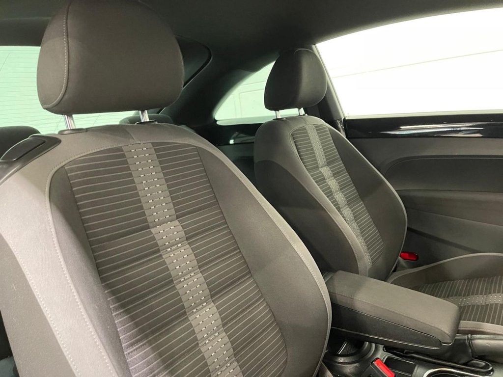 Used Volkswagen Beetle 2013 for sale - 76798029: Photo 21