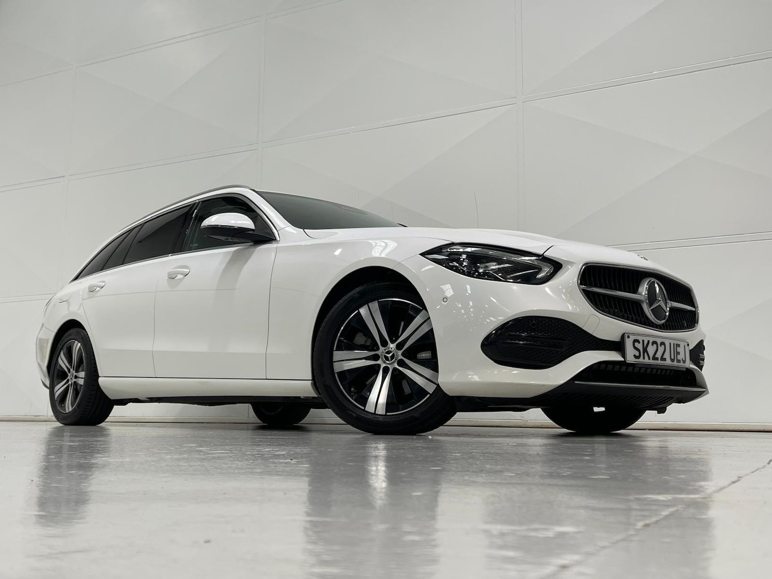 Used Mercedes-Benz C Class 2022 for sale - 76398950: Photo 38