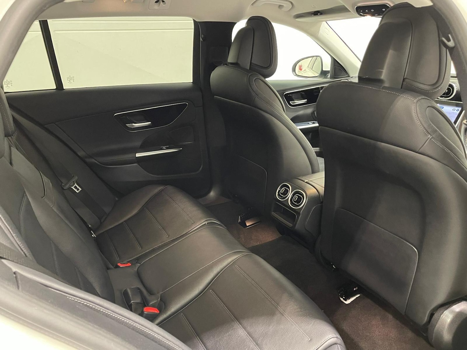 Used Mercedes-Benz C Class 2022 for sale - 76398950: Photo 96