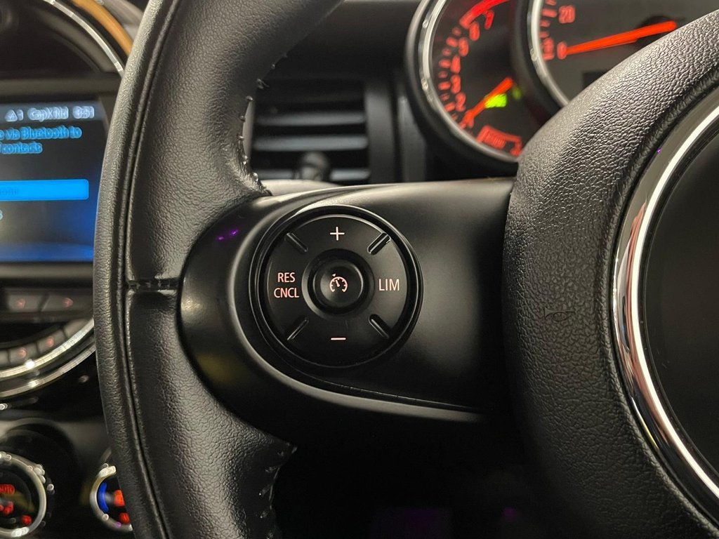 Used MINI Hatch 2018 for sale - 76867390: Photo 18