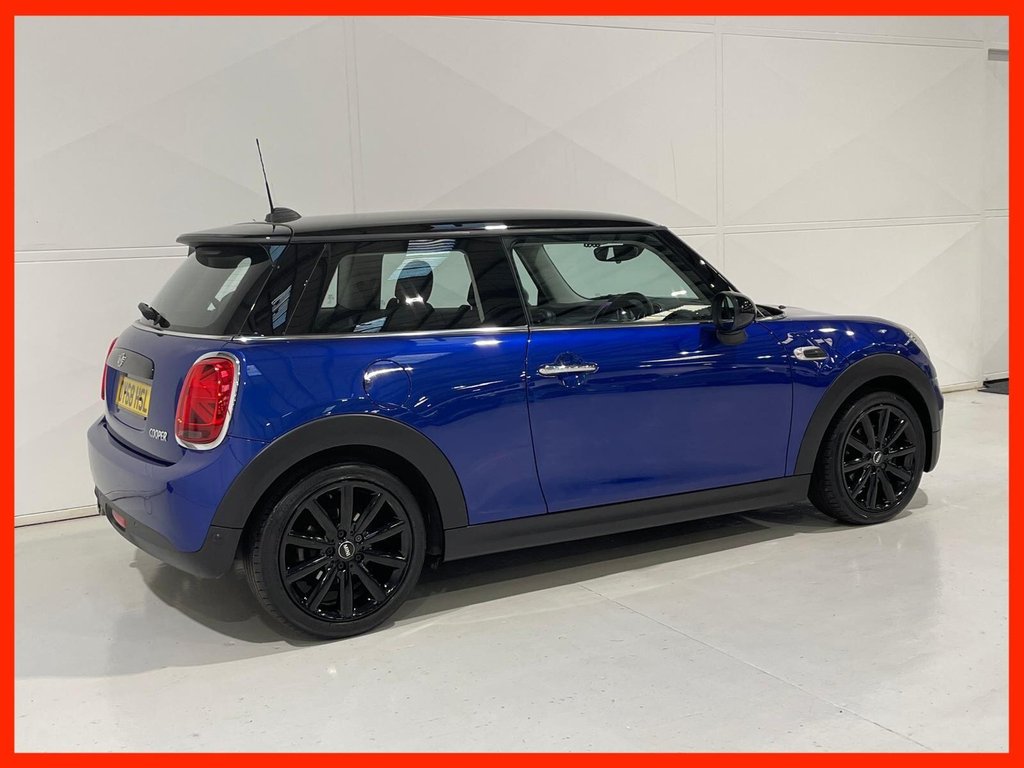 Used MINI Hatch 2018 for sale - 76867390: Photo 3