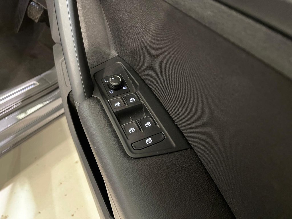 Used Volkswagen Tiguan 2022 for sale - 77521228: Photo 32