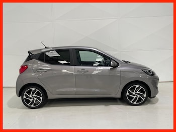 Used Hyundai i10 2022 for sale - 76665743: Photo