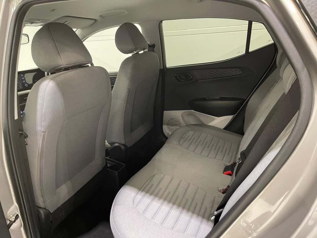 Used Hyundai i10 2022 for sale - 76665743: Photo 32