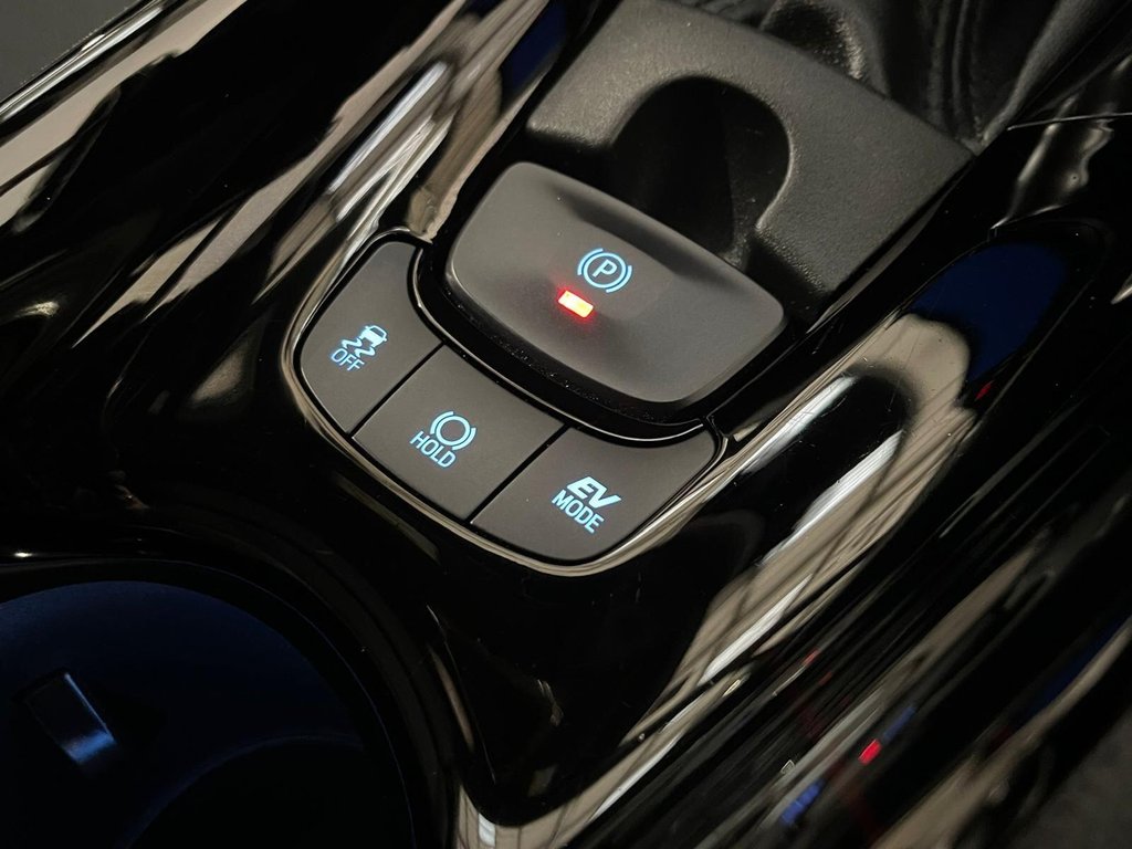 Used Toyota C-HR 2023 for sale - 78016998: Photo 19