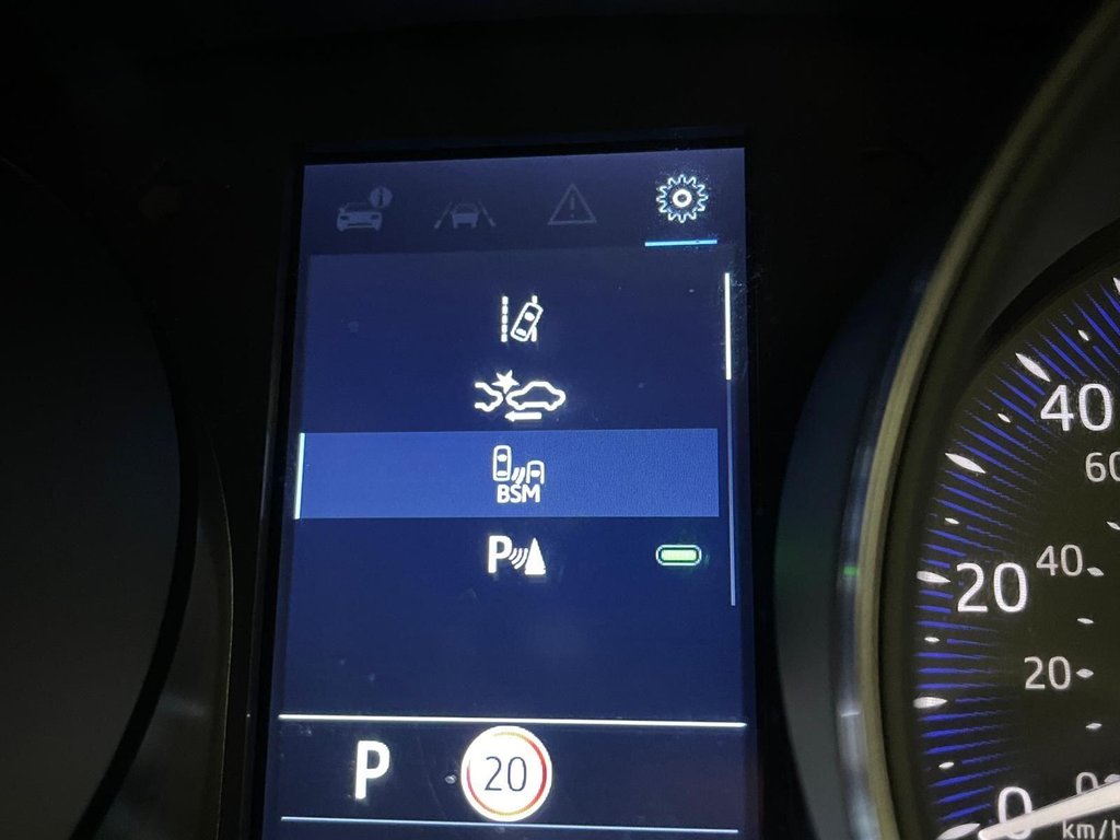 Used Toyota C-HR 2023 for sale - 78016998: Photo 21