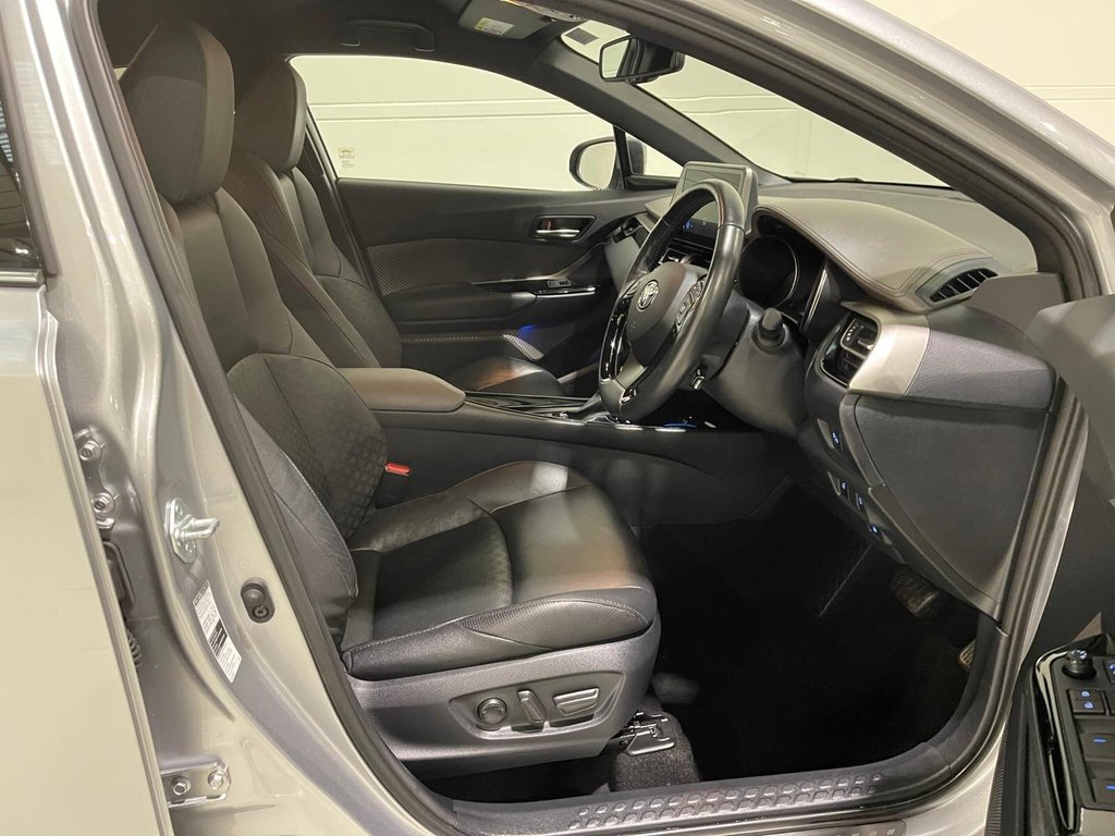 Used Toyota C-HR 2023 for sale - 78016998: Photo 27