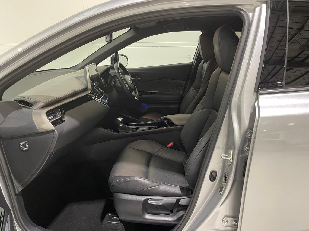 Used Toyota C-HR 2023 for sale - 78016998: Photo 30