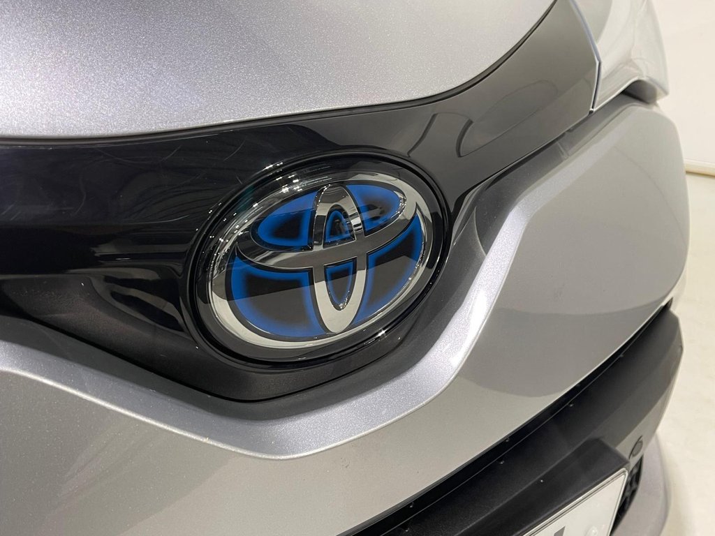 Used Toyota C-HR 2023 for sale - 78016998: Photo 45
