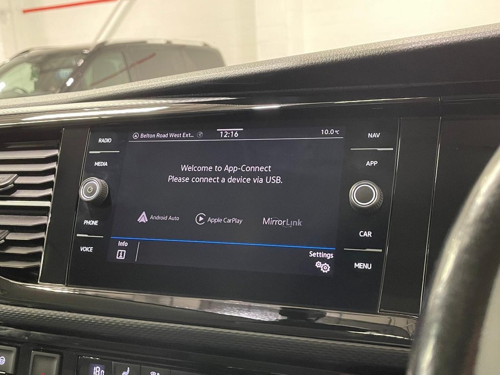 Used Volkswagen Caravelle 2021 for sale - 77966655: Photo 19