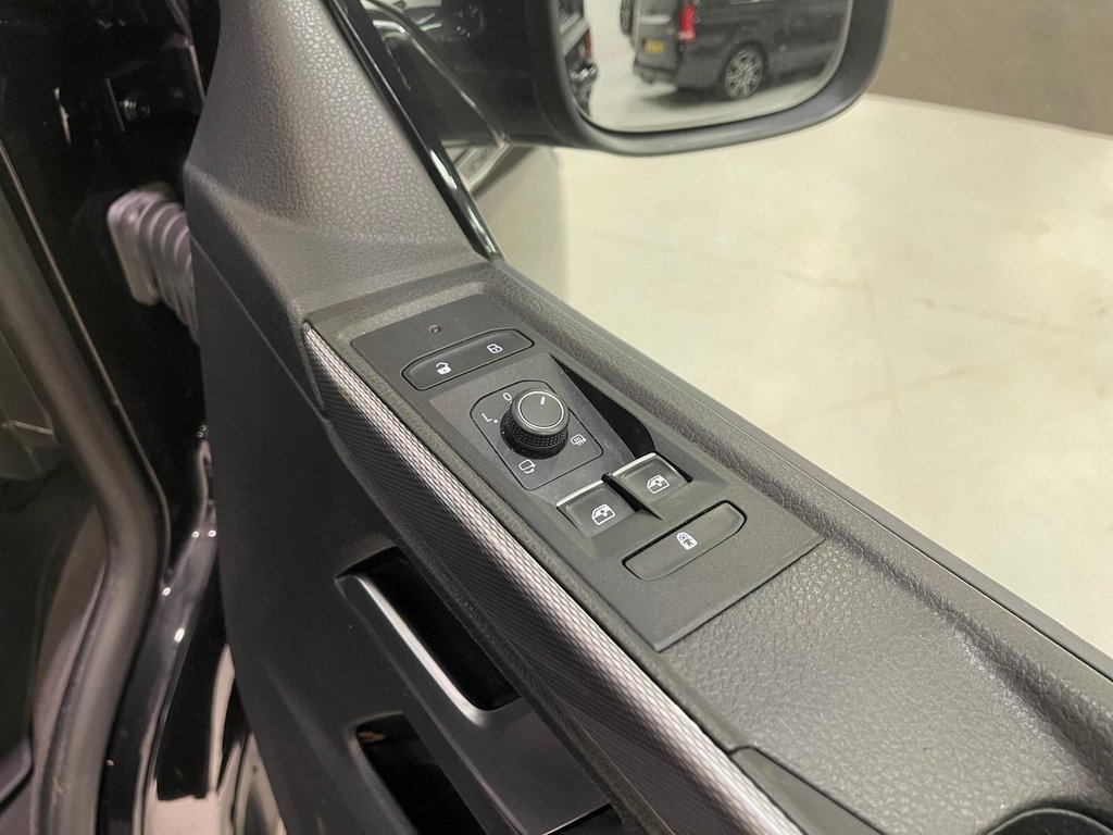 Used Volkswagen Caravelle 2021 for sale - 77966655: Photo 27