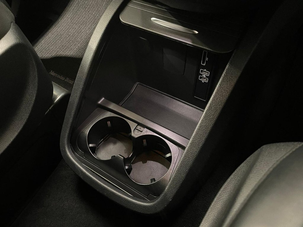 Used Mercedes-Benz V-Class 2020 for sale - 77226971: Photo 22