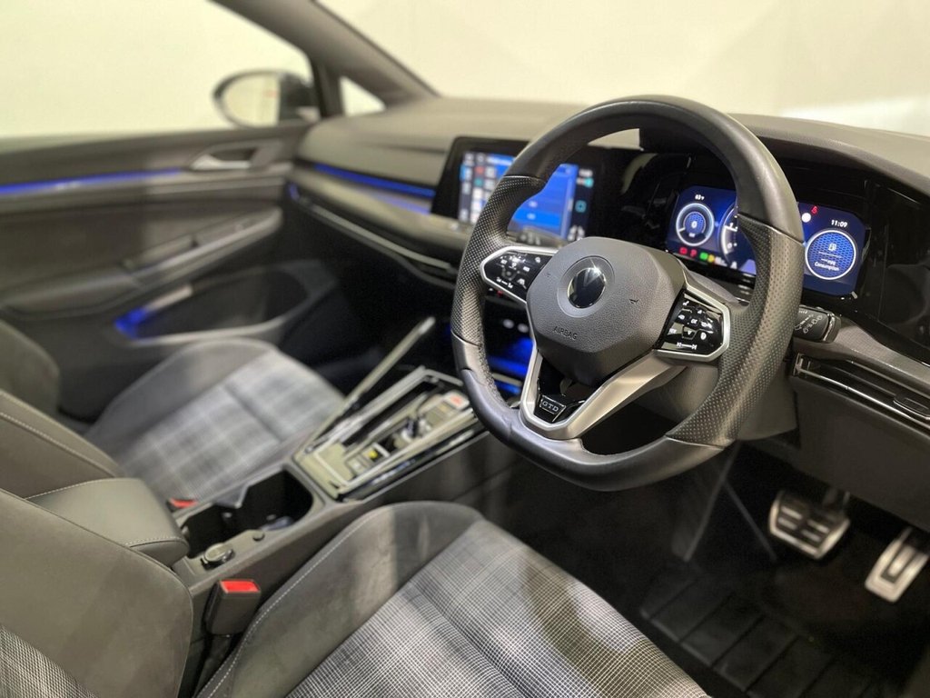 Used Volkswagen Golf 2023 for sale - 76481705: Photo 10